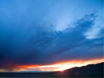 Cross%20Accent%20on%20Majestic%20Landscape