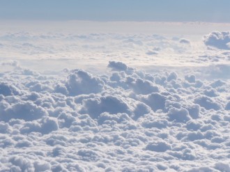 Wallpaper%20of%20Thick%20Clouds