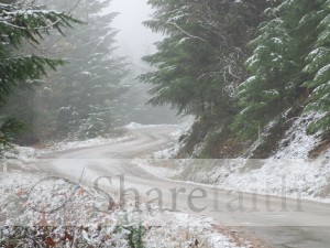 Curvy%20Mountain%20Road%20with%20Snow%20and%20Fog
