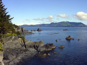 Alaskan%20Islands%20on%20a%20beautiful%20summer%20day