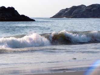 Waves%20Crashing%20on%20the%20West%20Coast