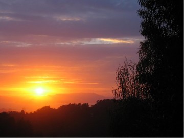 Three%20Crosses%20Against%20Glowing%20Sunset