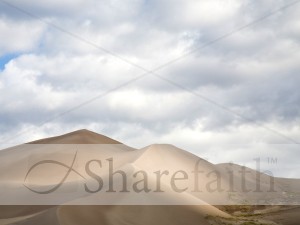 Spotlit%20Dunes%20Landscape%20Photo