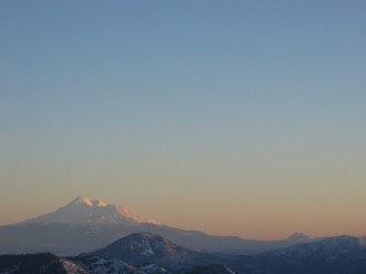 Mount%20Shasta%20at%20Dusk