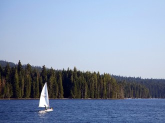 Sailing the Lake Photo