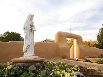 Statue%20of%20the%20Virgin%20Mother